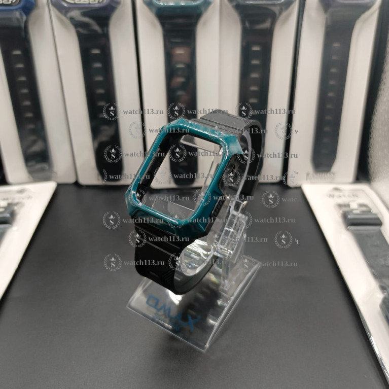 Защитный корпус с ремешком для Apple Watch 38/40/41 зеленый 