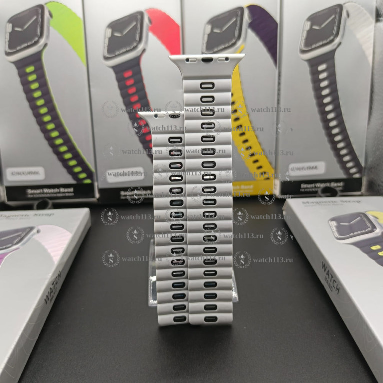 Магнитный силиконовый ремешок для Apple Watch 42/44/45/49 белый с черным